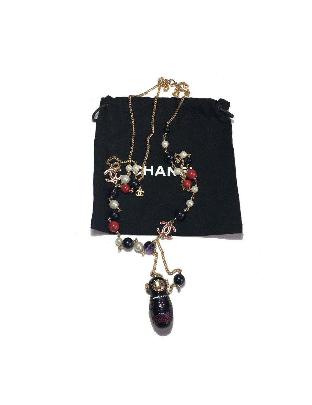 Sautoir CHANEL "Paris-Moscou" pendentif poupée russe et perles multicolores