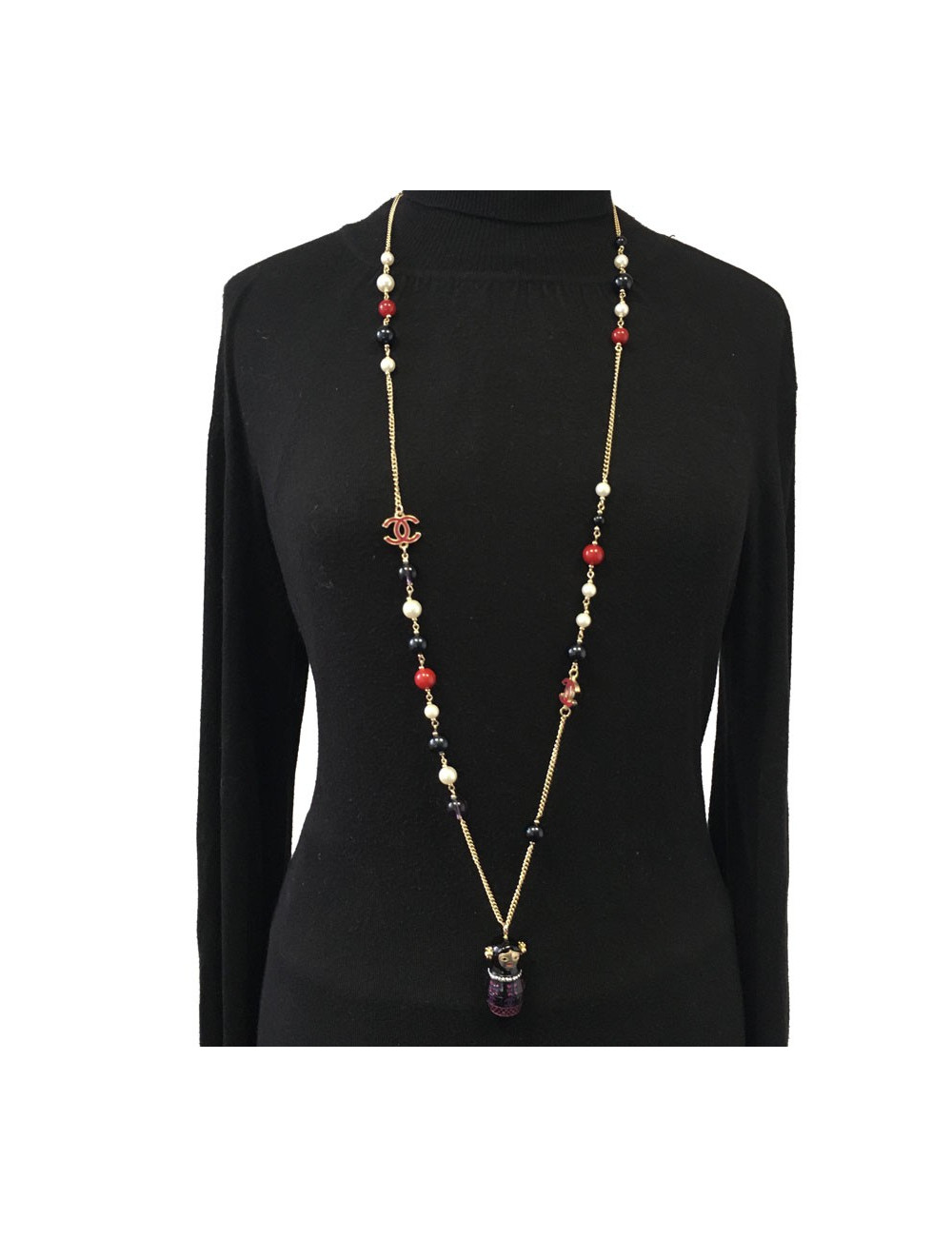 Sautoir CHANEL "Paris-Moscou" pendentif poupée russe et perles multicolores