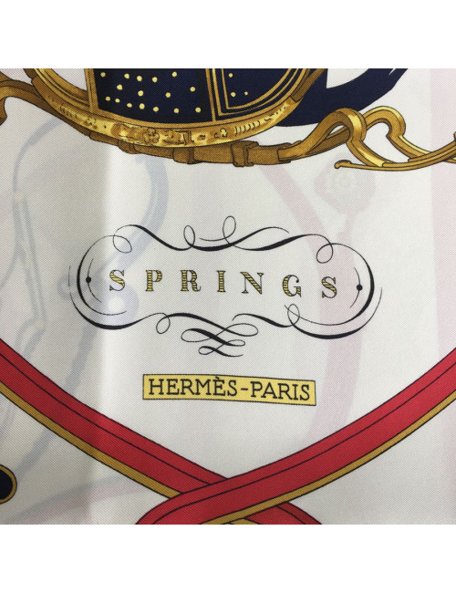 xxx Carré HERMES "Springs" en soie multicolore sur fond blanc