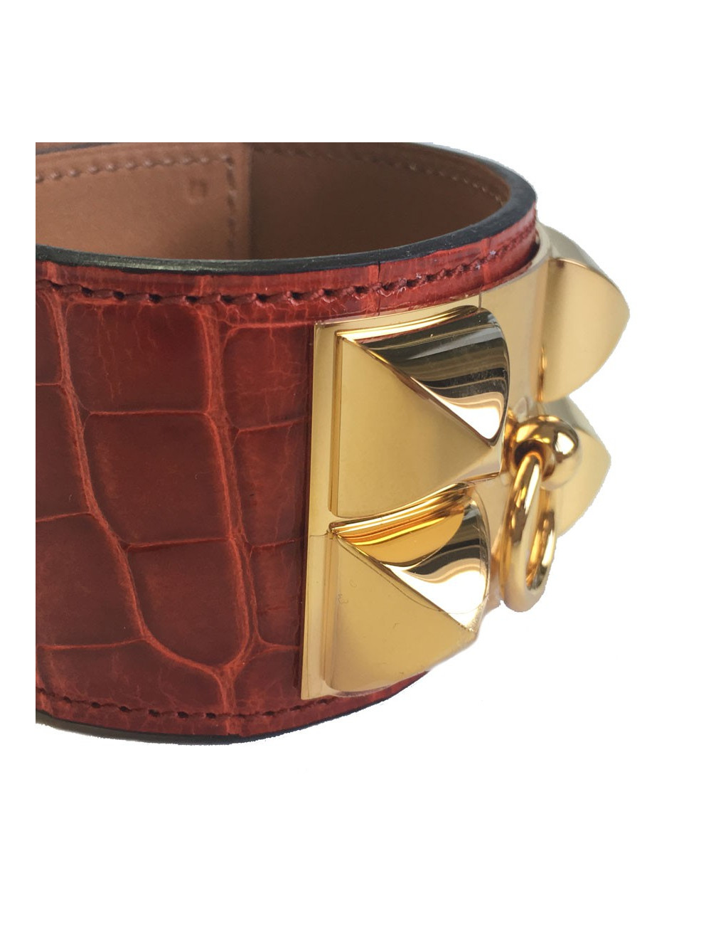 Manchette CDC HERMÈS en alligator de couleur sanguine