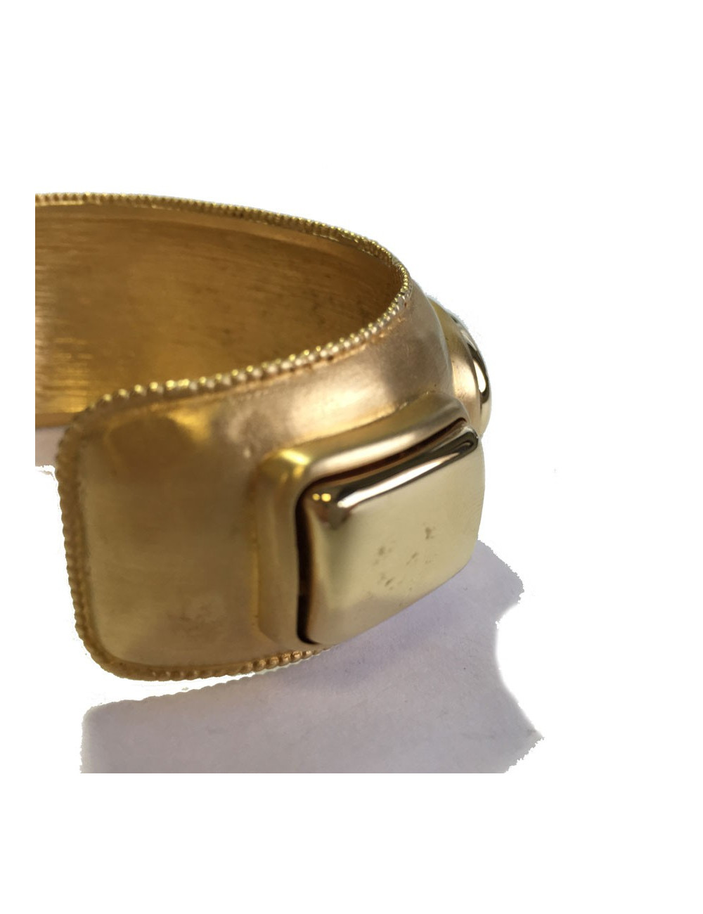 Bracelet CHANEL Vintage en métal doré