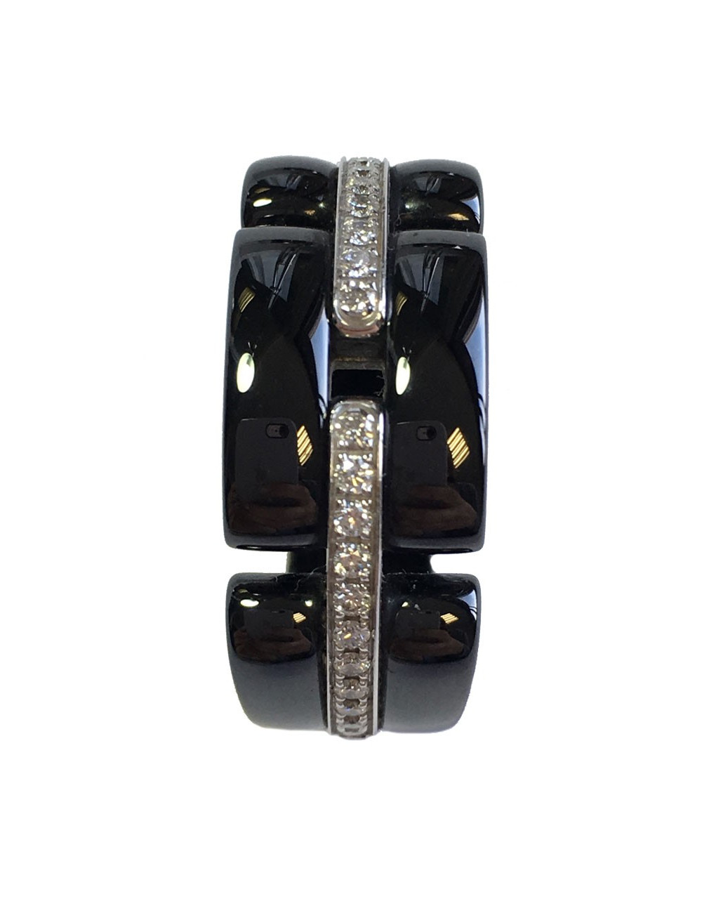 Bague "Ultra" CHANEL en céramique noire et diamants T58