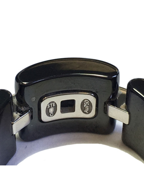 Bague "Ultra" CHANEL en céramique noire et diamants T58