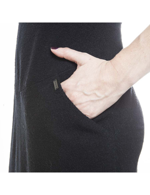 Robe CHANEL T 34 sans manche noire