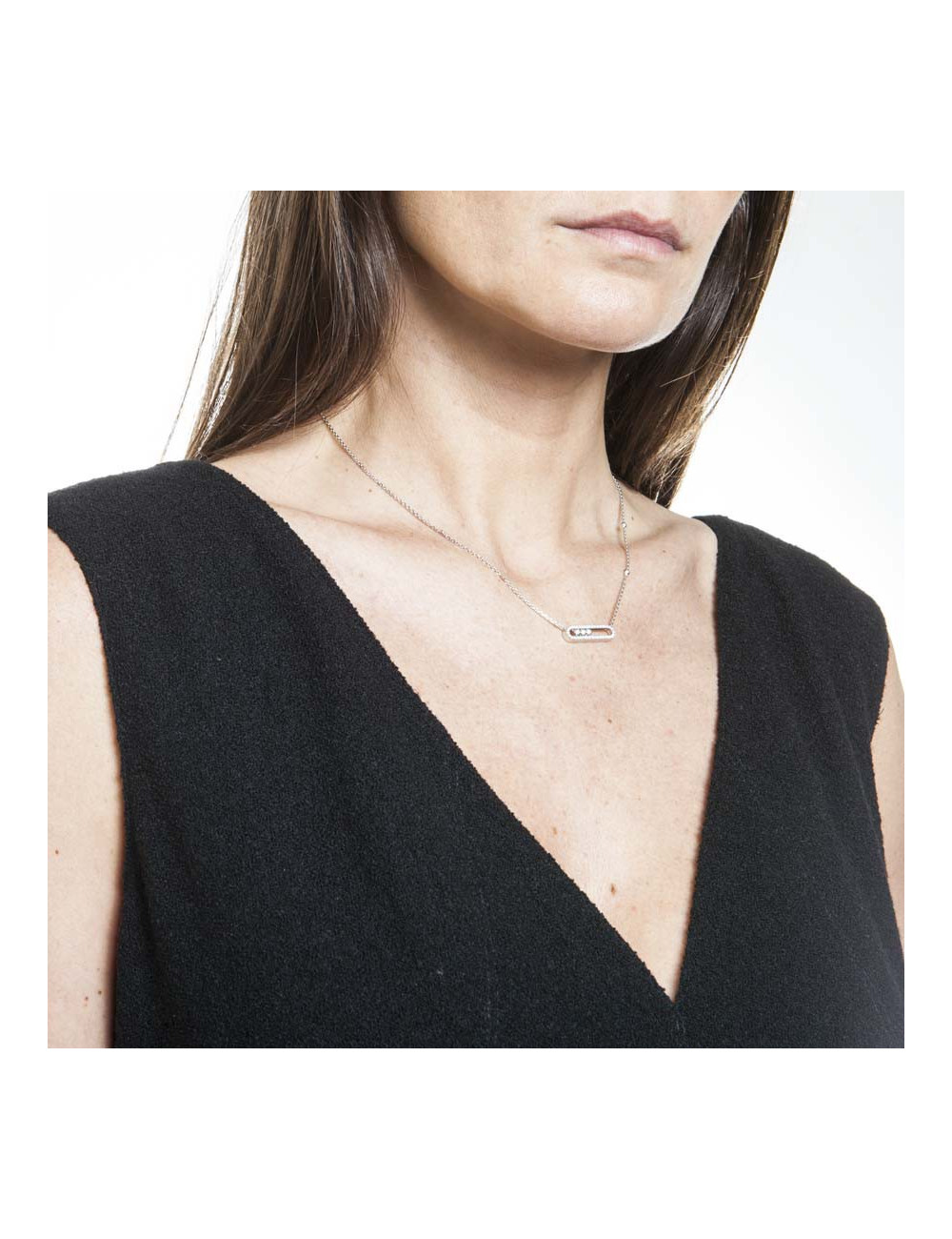 Robe CHANEL T 34 sans manche noire