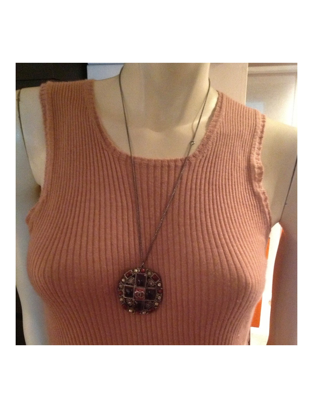 Pendentif croix CHANEL