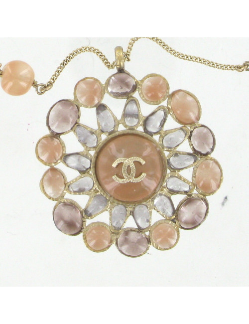 Sautoir CHANEL perles multicolores et bijou