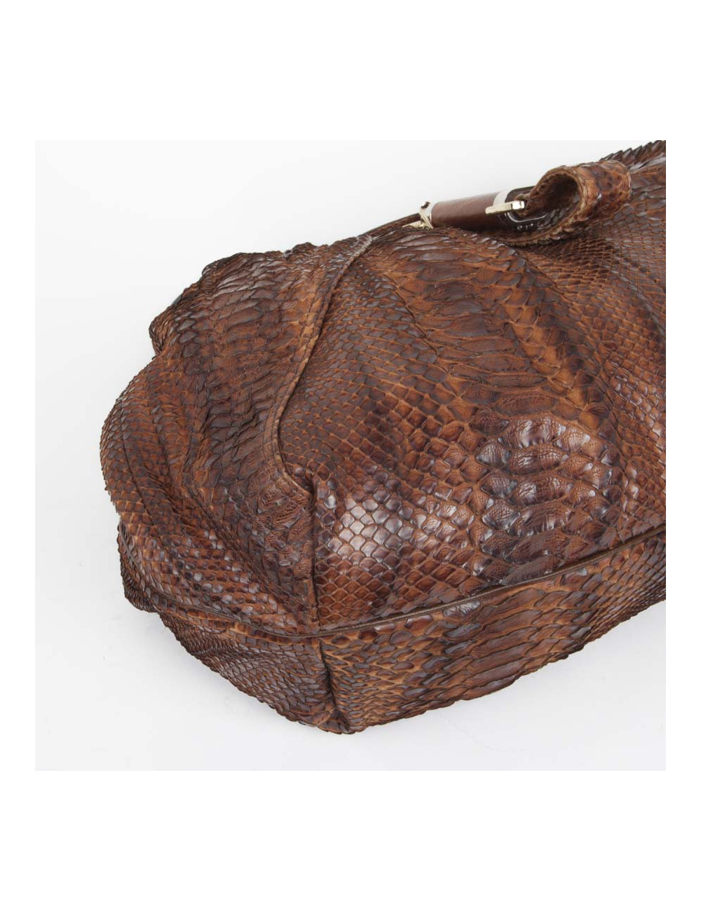 Sac spy FENDI en python grand modèle 