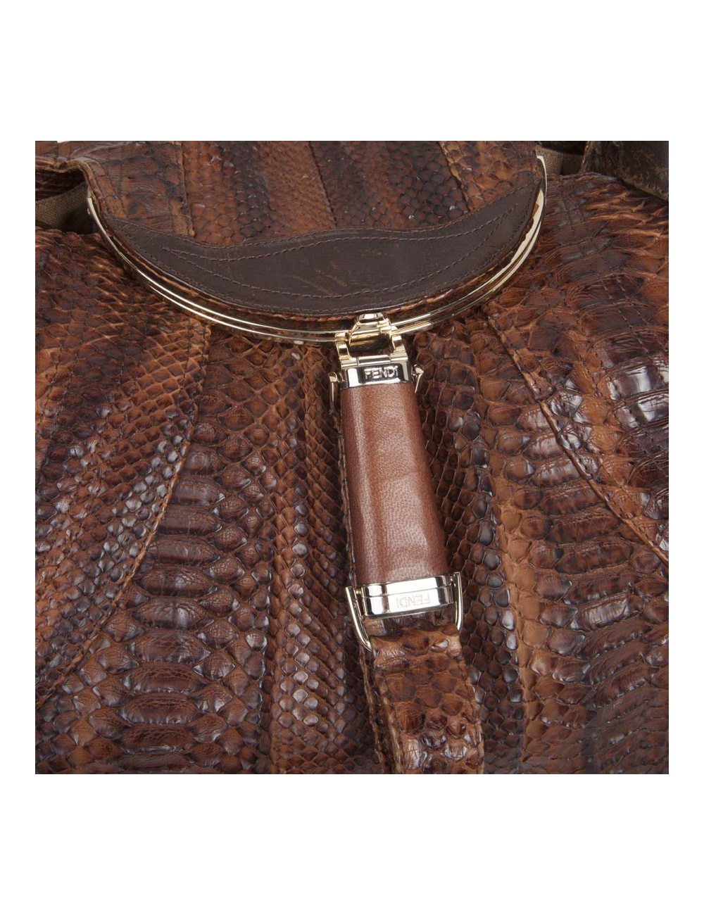 Sac spy FENDI en python grand modèle 