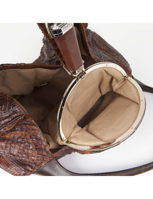 Sac spy FENDI en python grand modèle 