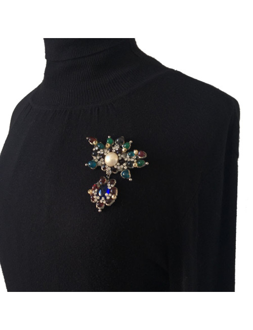 Broche couture CHANEL en pâte de verre Vintage