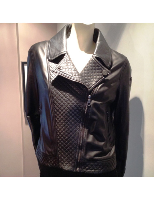 Perfecto CHANEL cuir et cuir matelassé noir