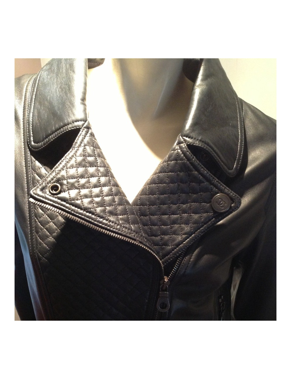 Perfecto CHANEL cuir et cuir matelassé noir