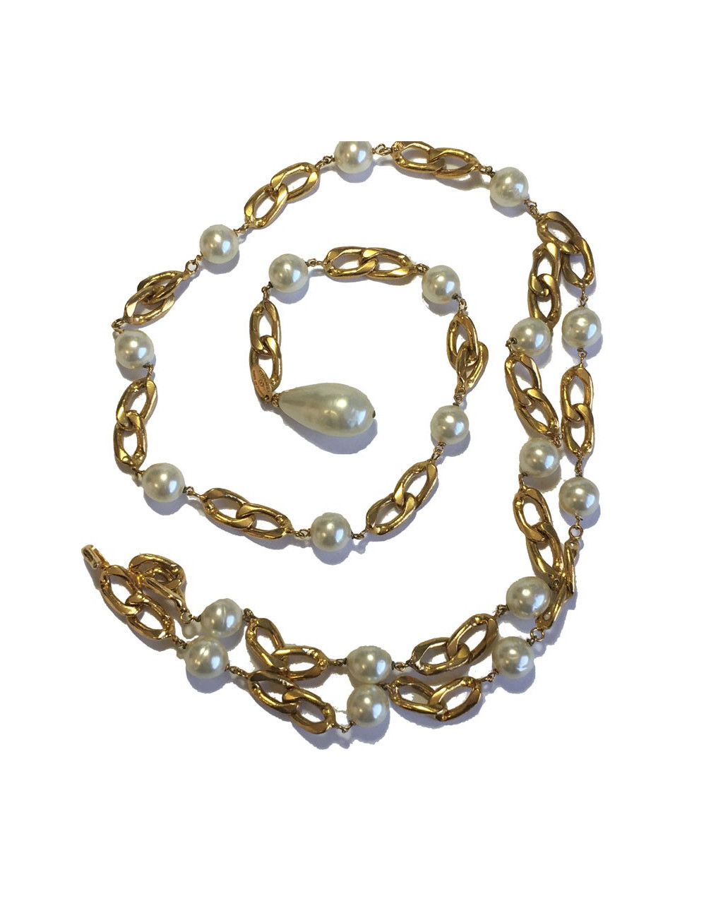 Ceinture  sautoir CHANEL vintage en perles nacrées et métal doré