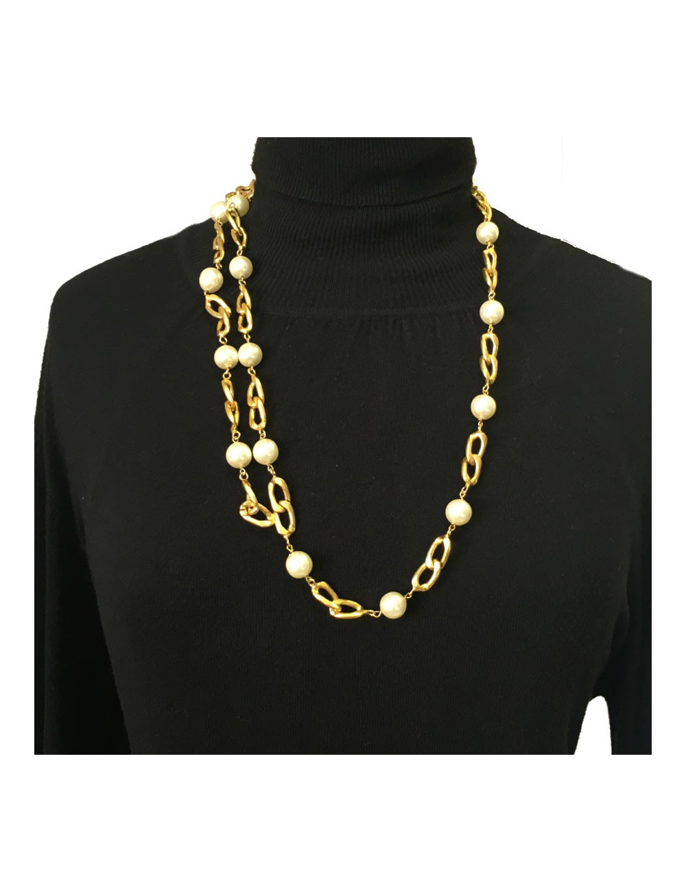 Ceinture  sautoir CHANEL vintage en perles nacrées et métal doré