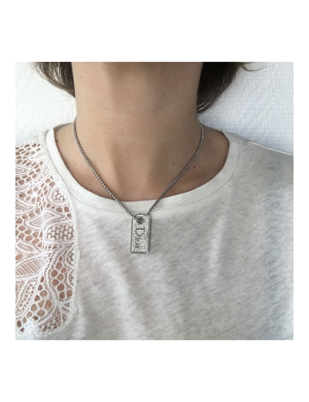 Collier DIOR en métal argenté et strass