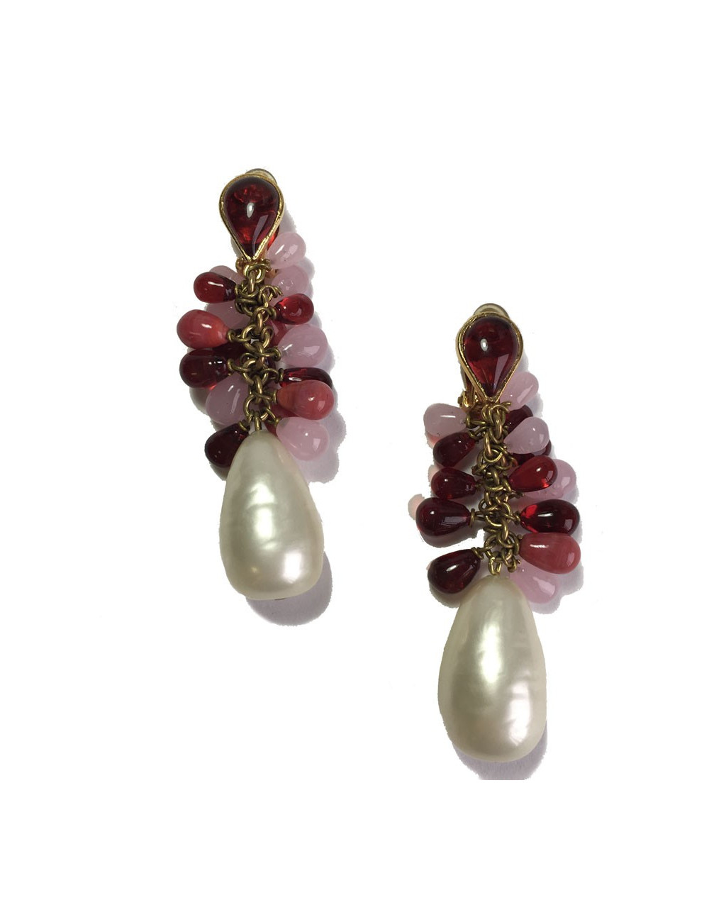 Boucles d'oreille clips Couture Marguerite de Valois en pâte de verre rose, rouge et nacrée