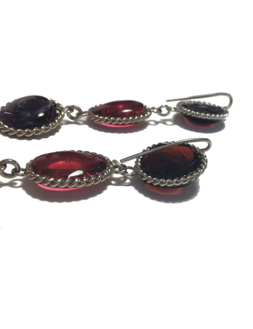 Boucles d'oreille clous pendants MARGUERITE DE VALOIS en pâte de verre