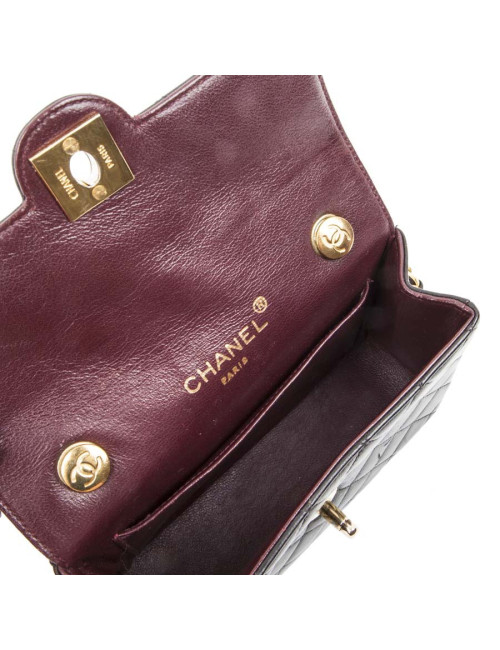 Mini sac CHANEL cuir d'agneau lisse matelassé noir