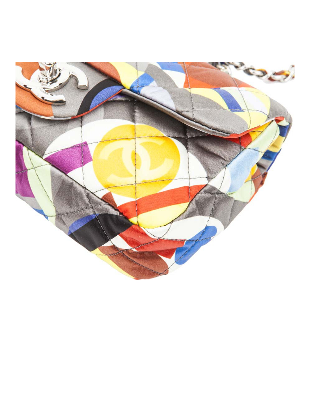 Sac CHANEL en soie motifs géométriques multicolores