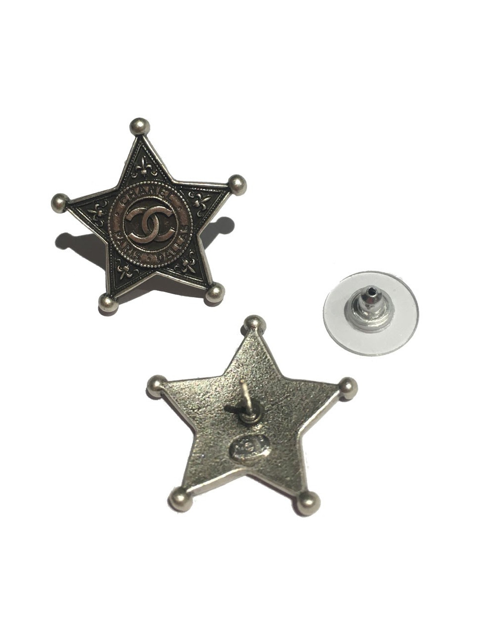 Clous d'oreilles CHANEL "Paris-Dallas"