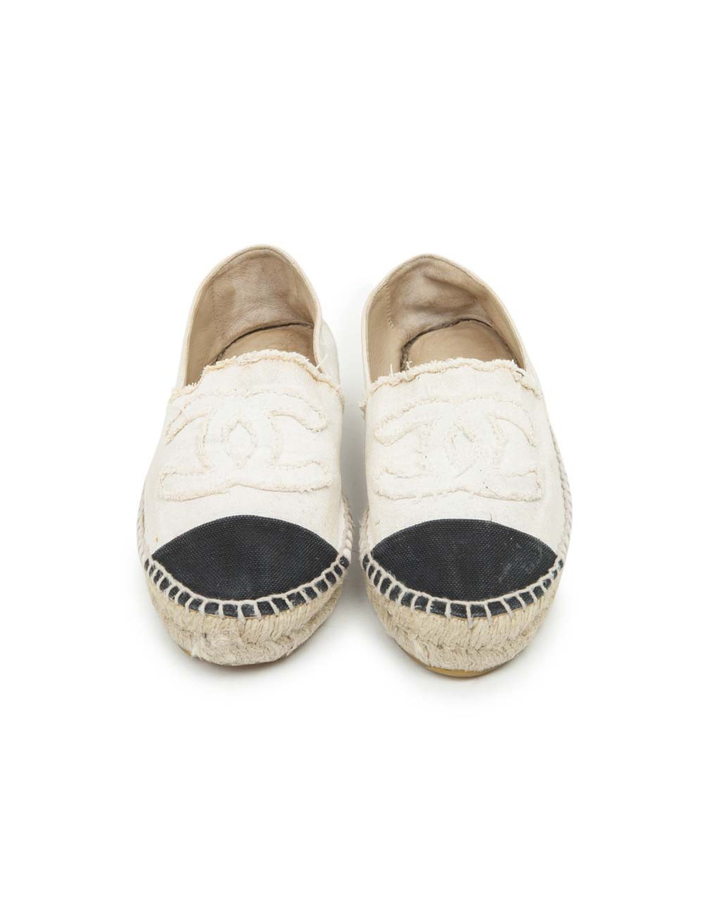 CHANEL T40 Ecru canvas sneakers