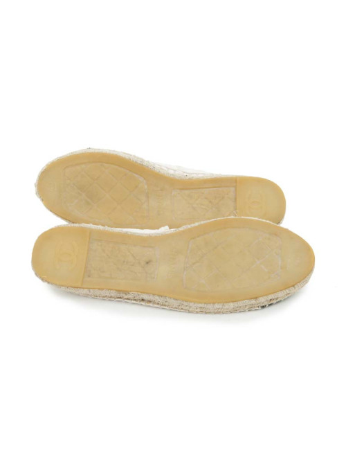 CHANEL T40 Ecru canvas sneakers