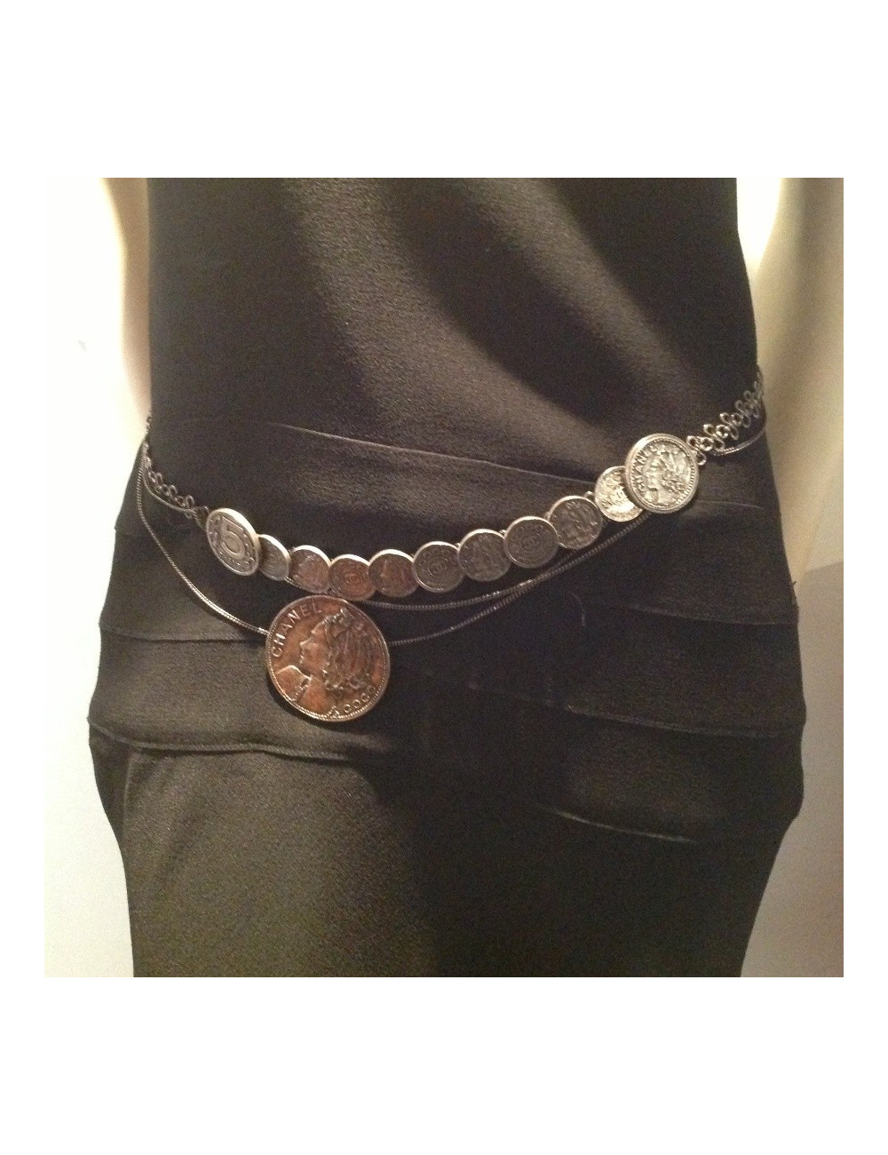 Ceinture sautoir CHANEL médaillons COCO CHANEL