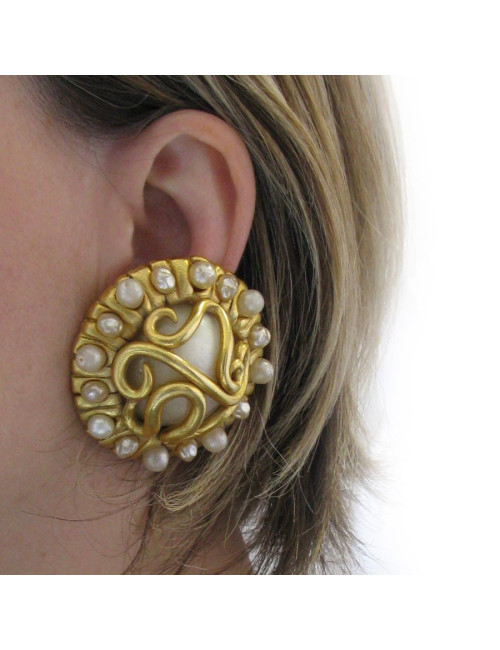 Boucles d'oreille clips Chanel couture vintage