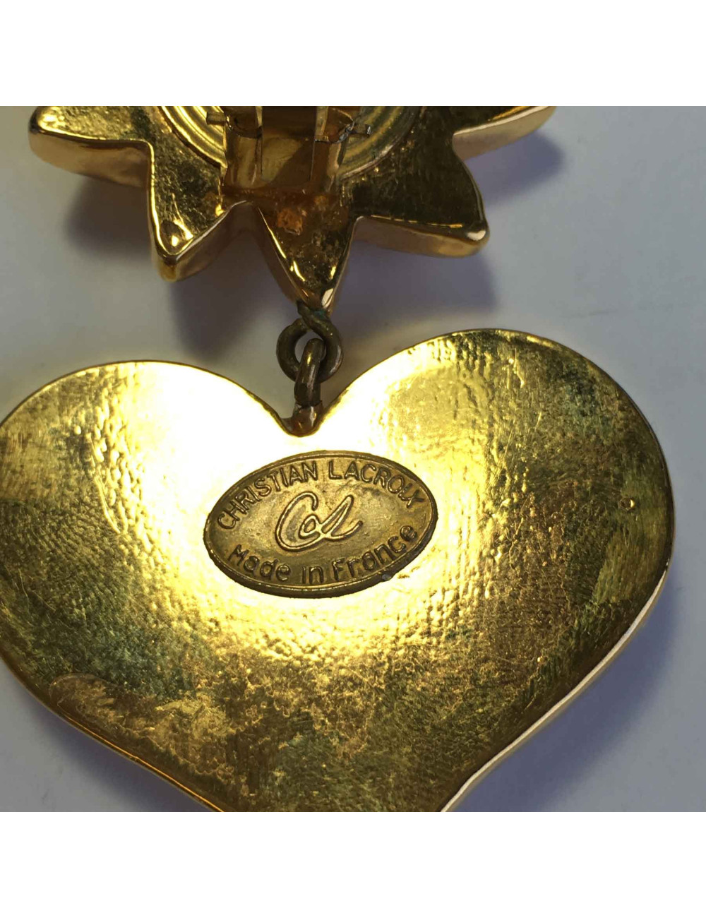 Boucles d'oreille clips CHRISTIAN LACROIX pendantes coeur