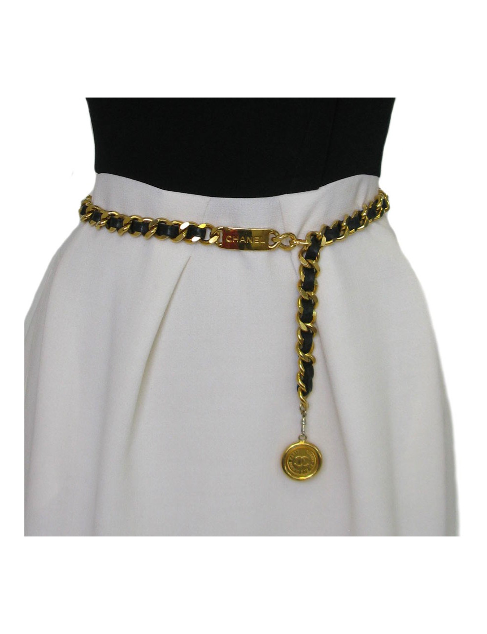 Ceinture CHANEL en chaine dorée et cuir noir vintage 