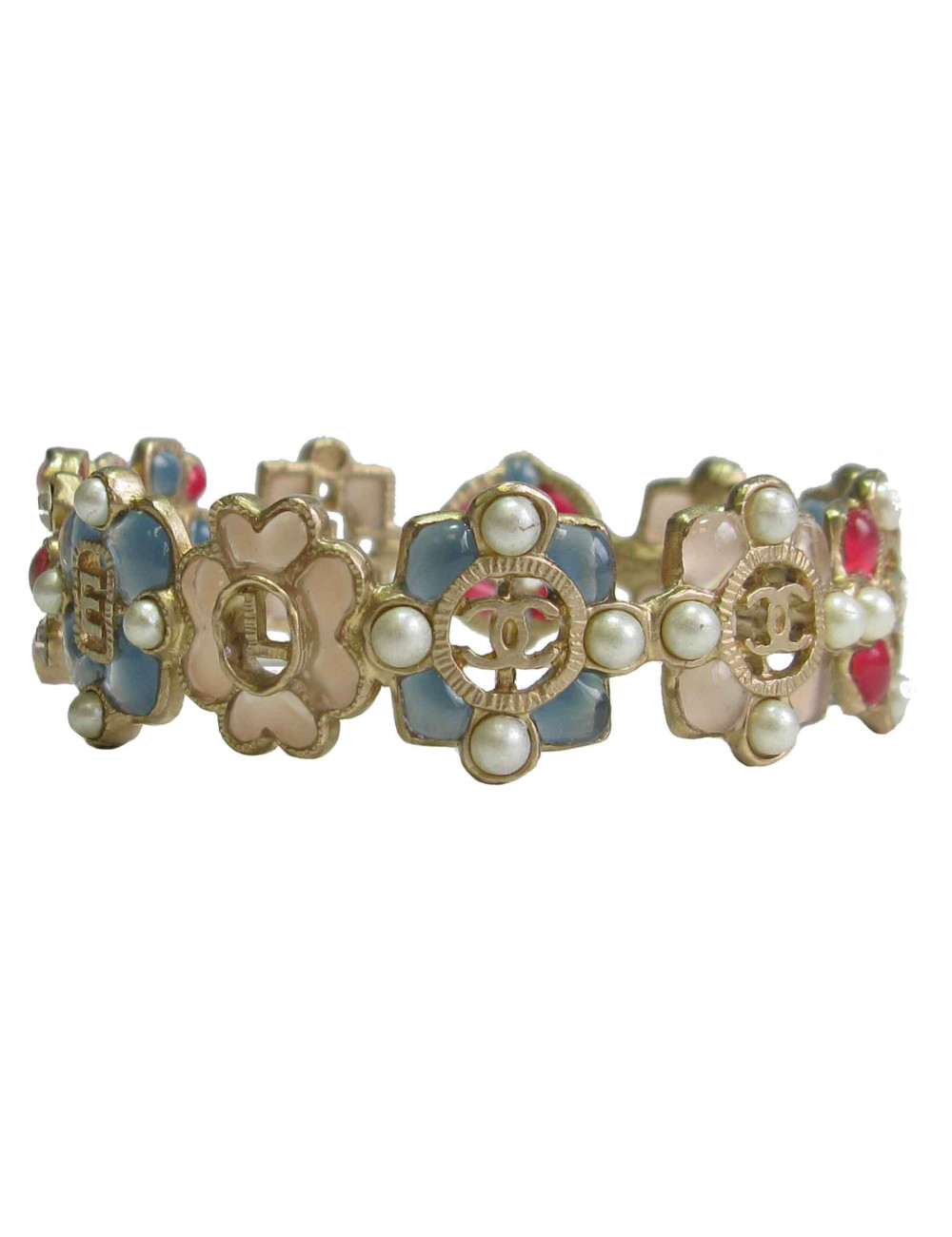 Bracelet CHANEL en métal doré, résine de couleur, perles nacrées et strass