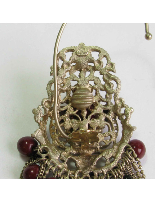 Boucle d'oreille clip CHANEL "Paris-Bombay" chaines pendantes