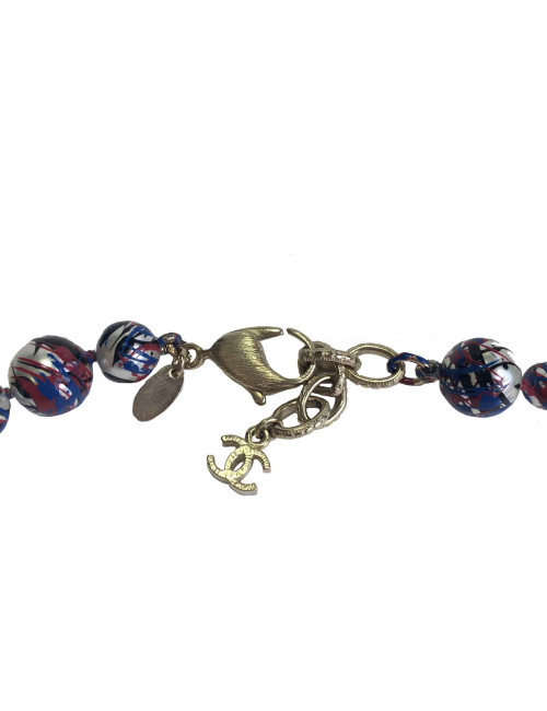 Sautoir CHANEL Airlines collection en perles nacrées, bleu blanc rouge