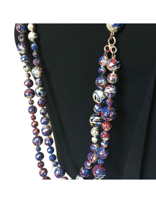 Sautoir CHANEL Airlines collection en perles nacrées, bleu blanc rouge