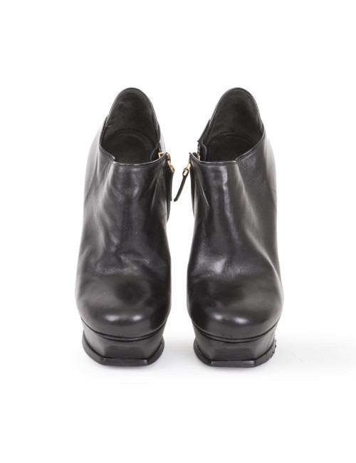 Boots YVES SAINT LAURENT comprensées T37 cuir noir