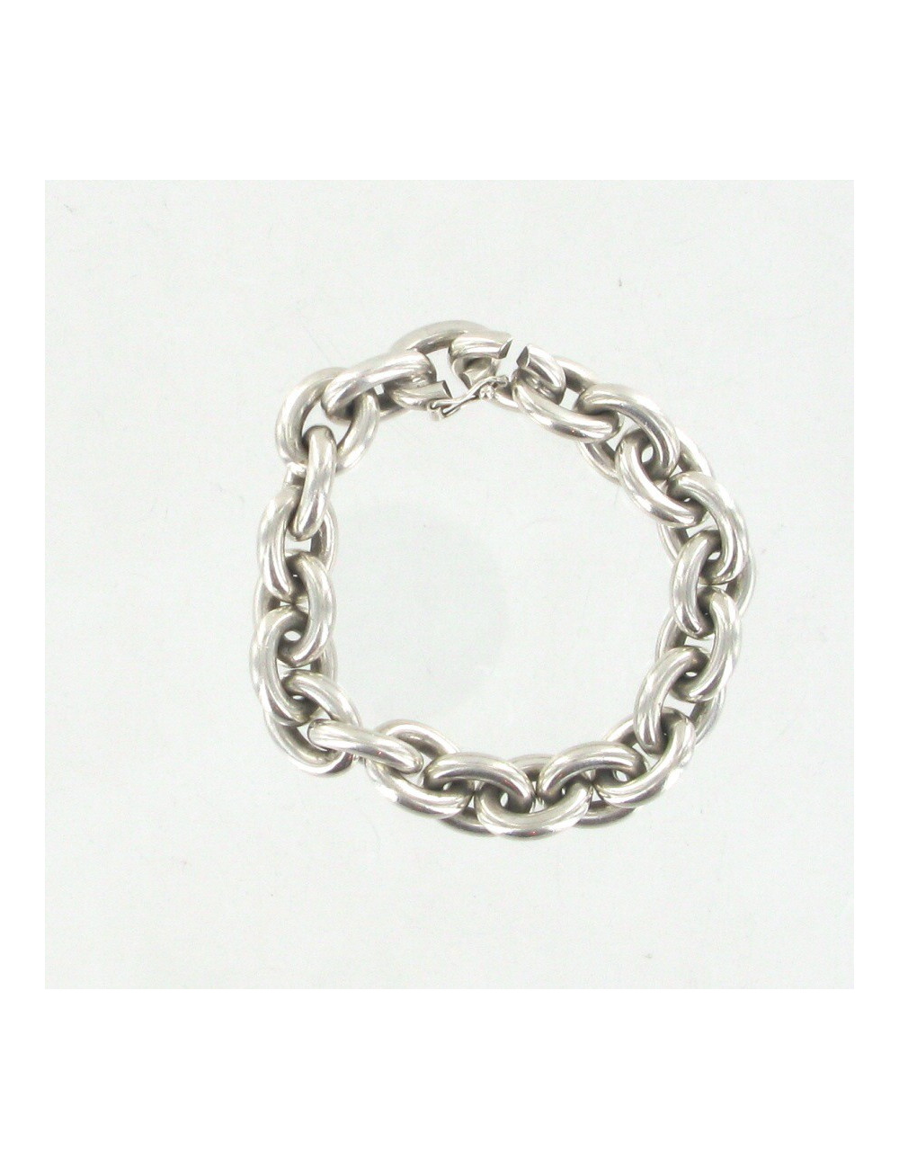 Bracelet en argent massif non signé