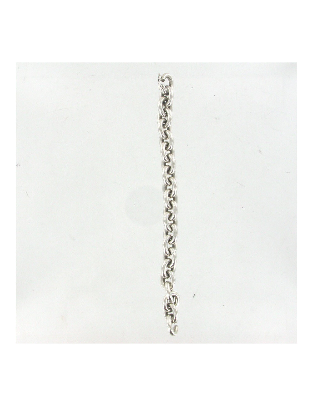 Bracelet en argent massif non signé