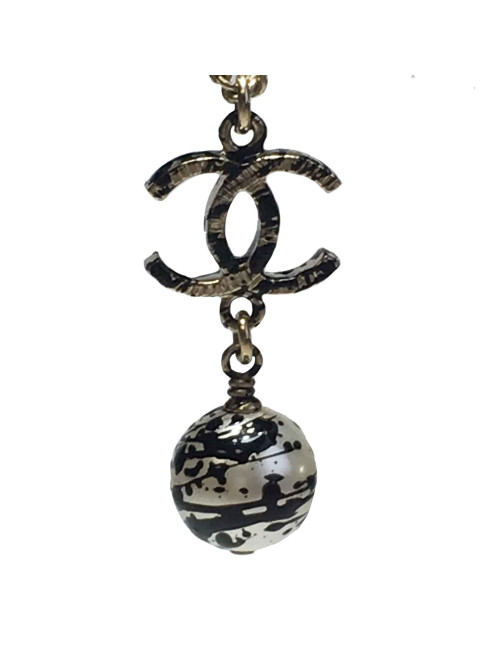Collier CHANEL pendentif boule 