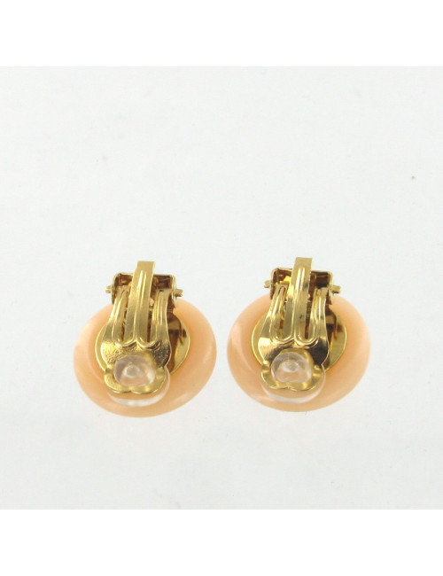 Clips oreilles CHANEL en résine rose pâle