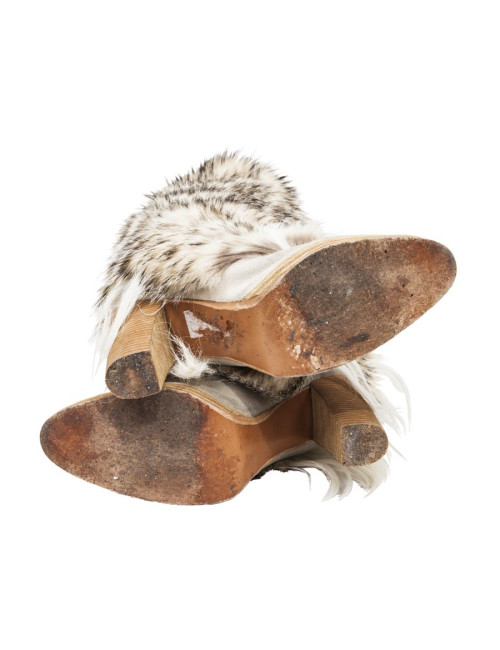 Unsigned high boots with heels covered with grey and white fox fur size 38