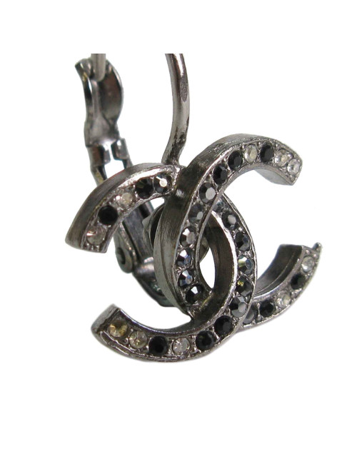 Clous CHANEL CC en ruthénium et strass blancs et noirs