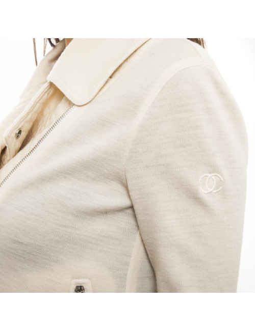 CHANEL Zipped Perfecto in off-white Wool Size 38FR
