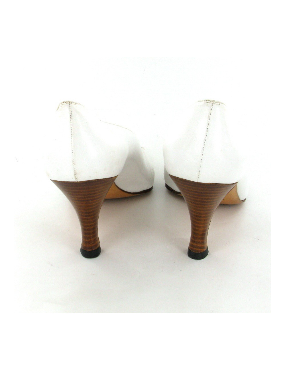 Escarpins CHRISTIAN DIOR T38 en cuir blanc vintage