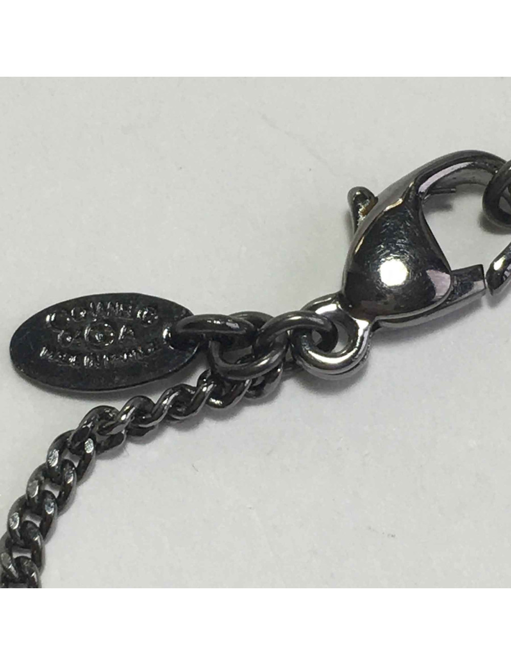 Collier CHANEL ruthénium et boule Chanel nacrée