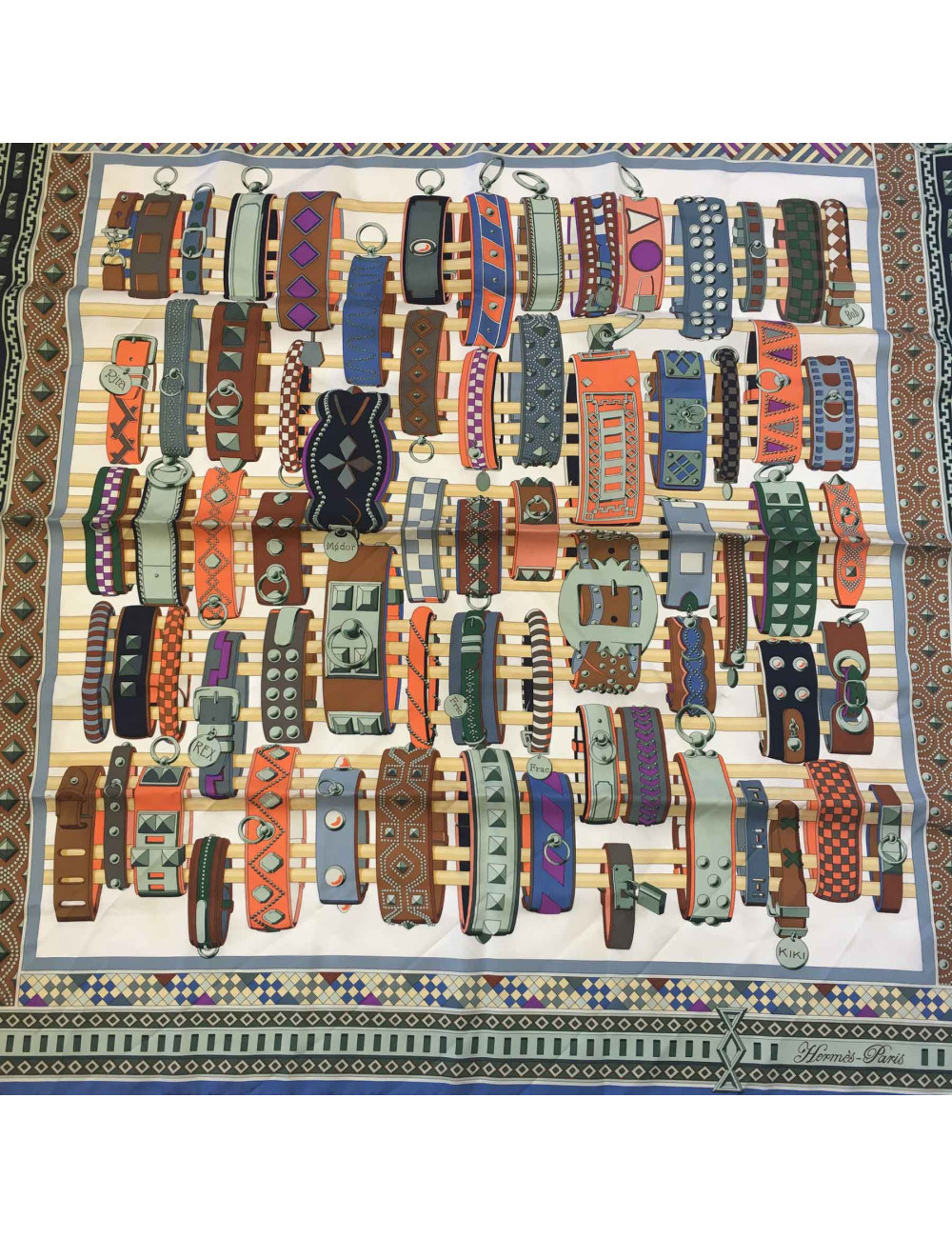 Carré HERMES Collier de Chien en soie multicolore