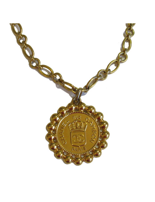 Sautoir Médaillon CHANEL vintage en métal doré