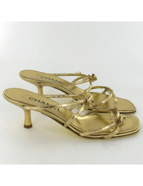 Sandales CHANEL T36 vintage en cuir doré