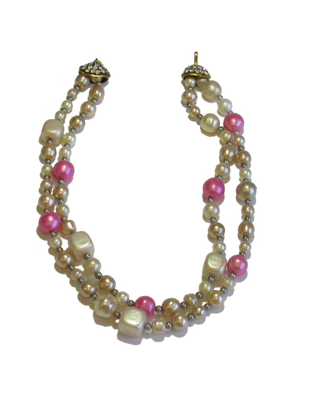 Collier CHANEL double rang de perles nacrées, grises et rose vintage