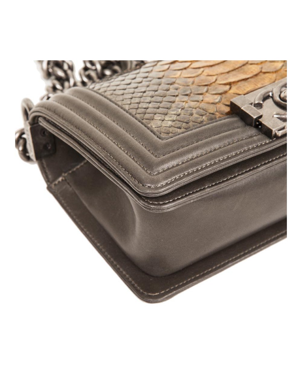 Chanel Boy bag in kaki leather and python 